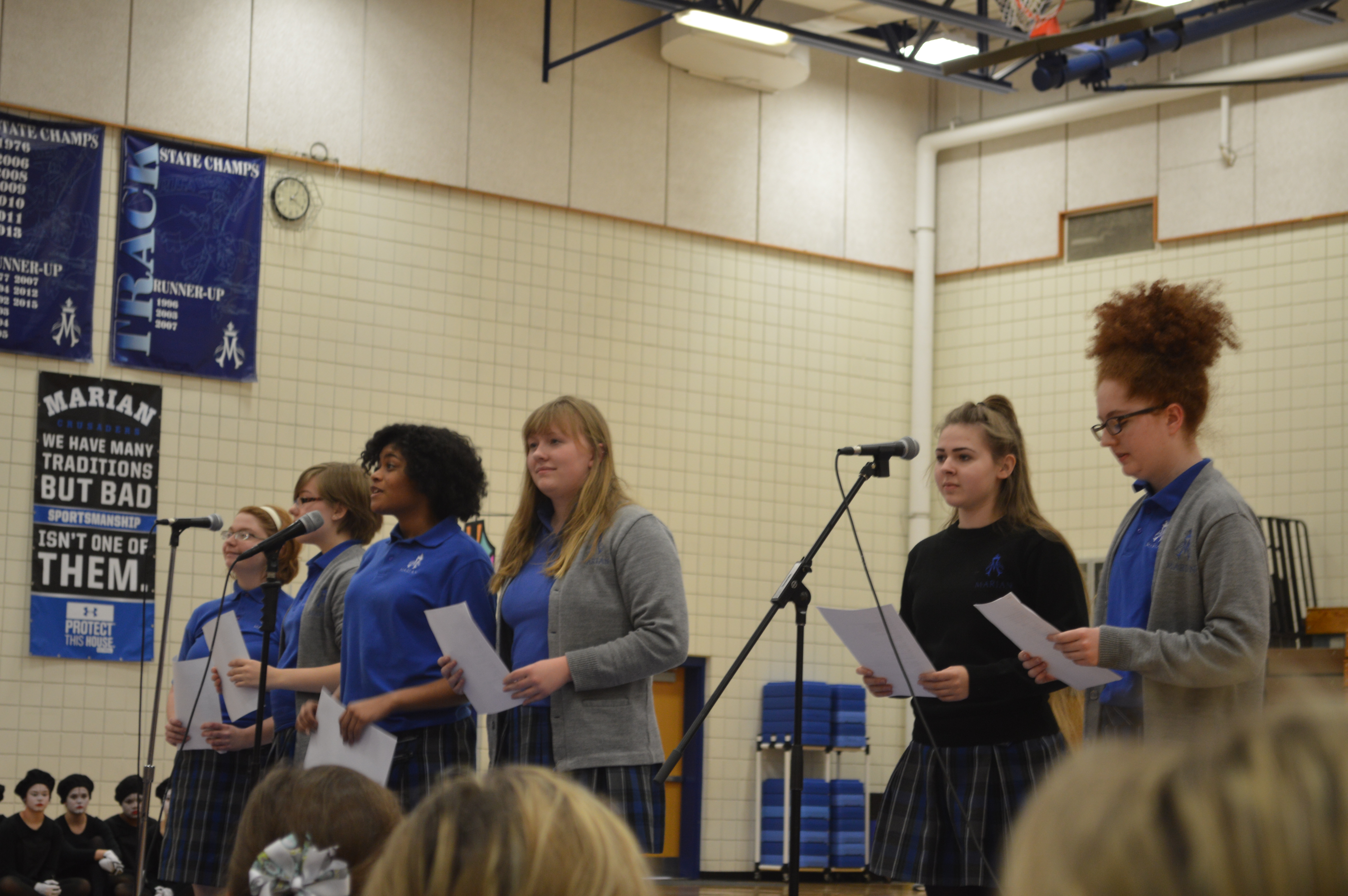 Thanksgiving Prayer Service sets perfect tone of gratitude for gifts