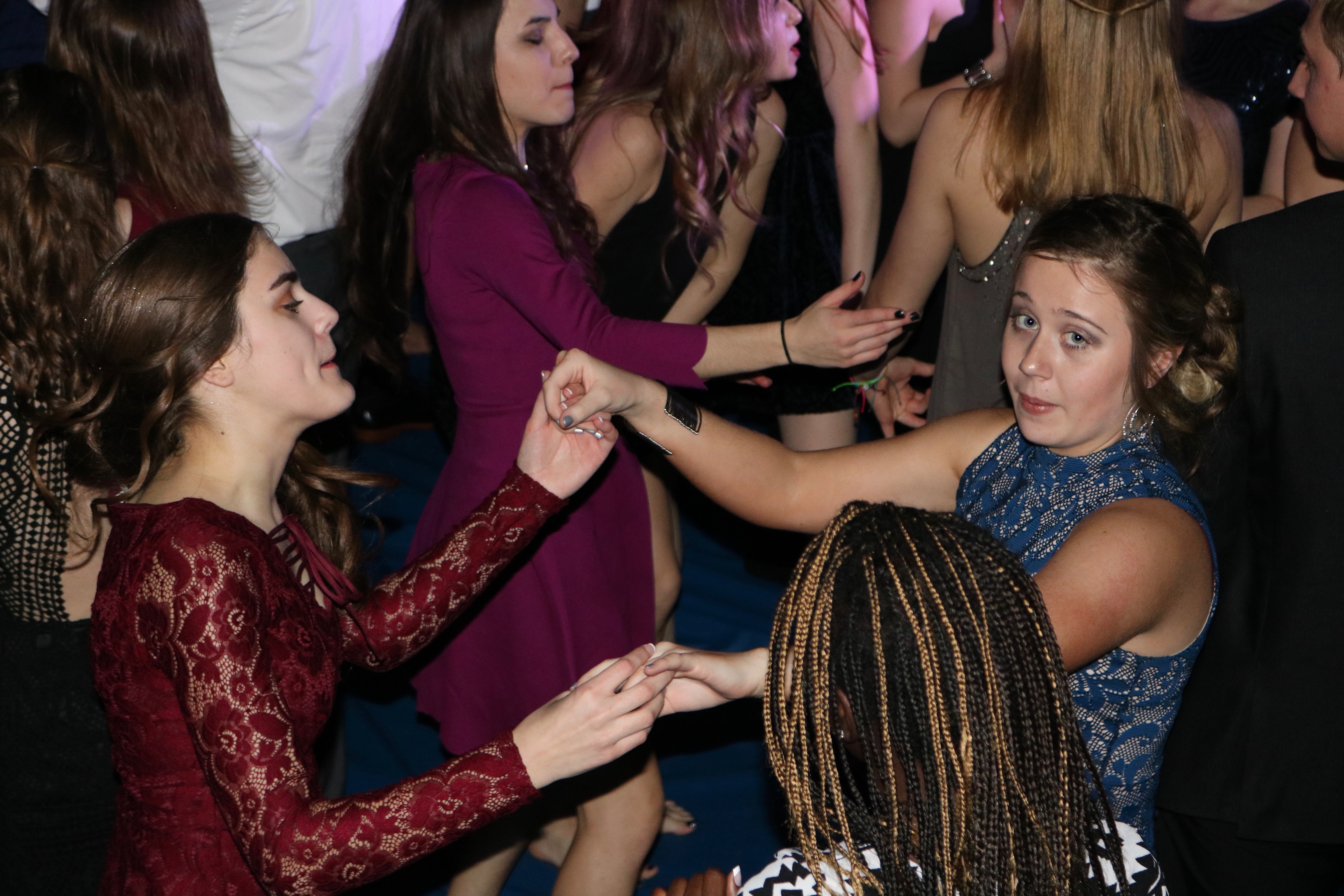 Winter Formal: An Eiffel-ly good night in Paris