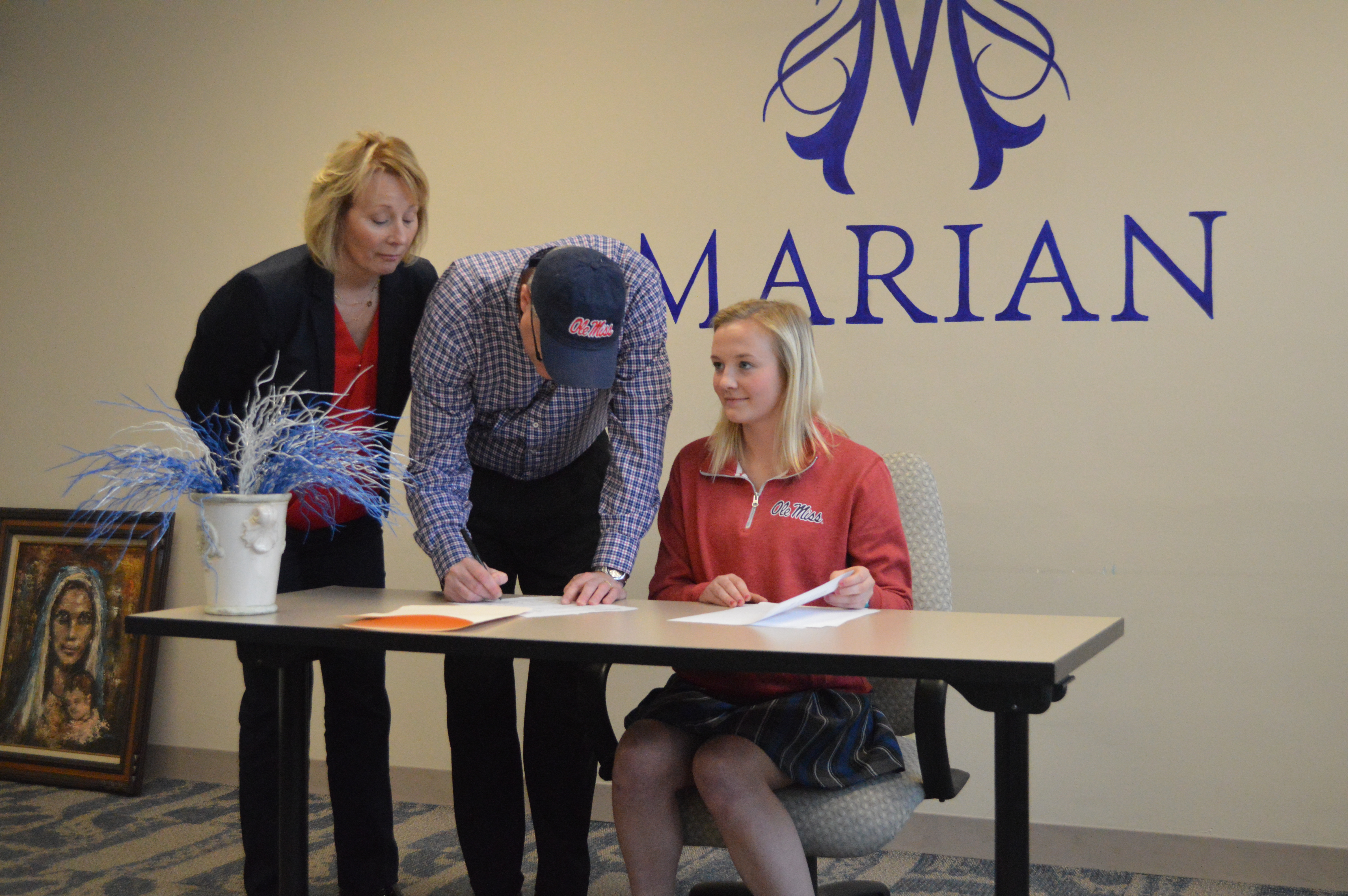 National signing day: Three seniors sign to play college soccer