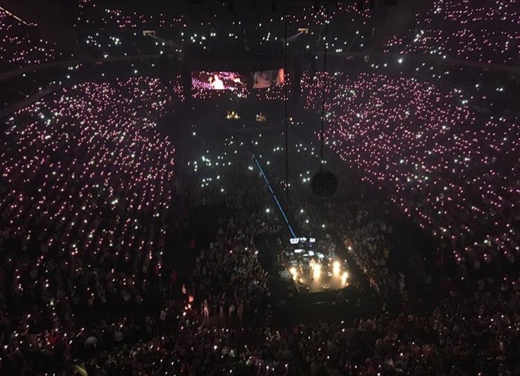 Teenage girls face the boy band dilemma