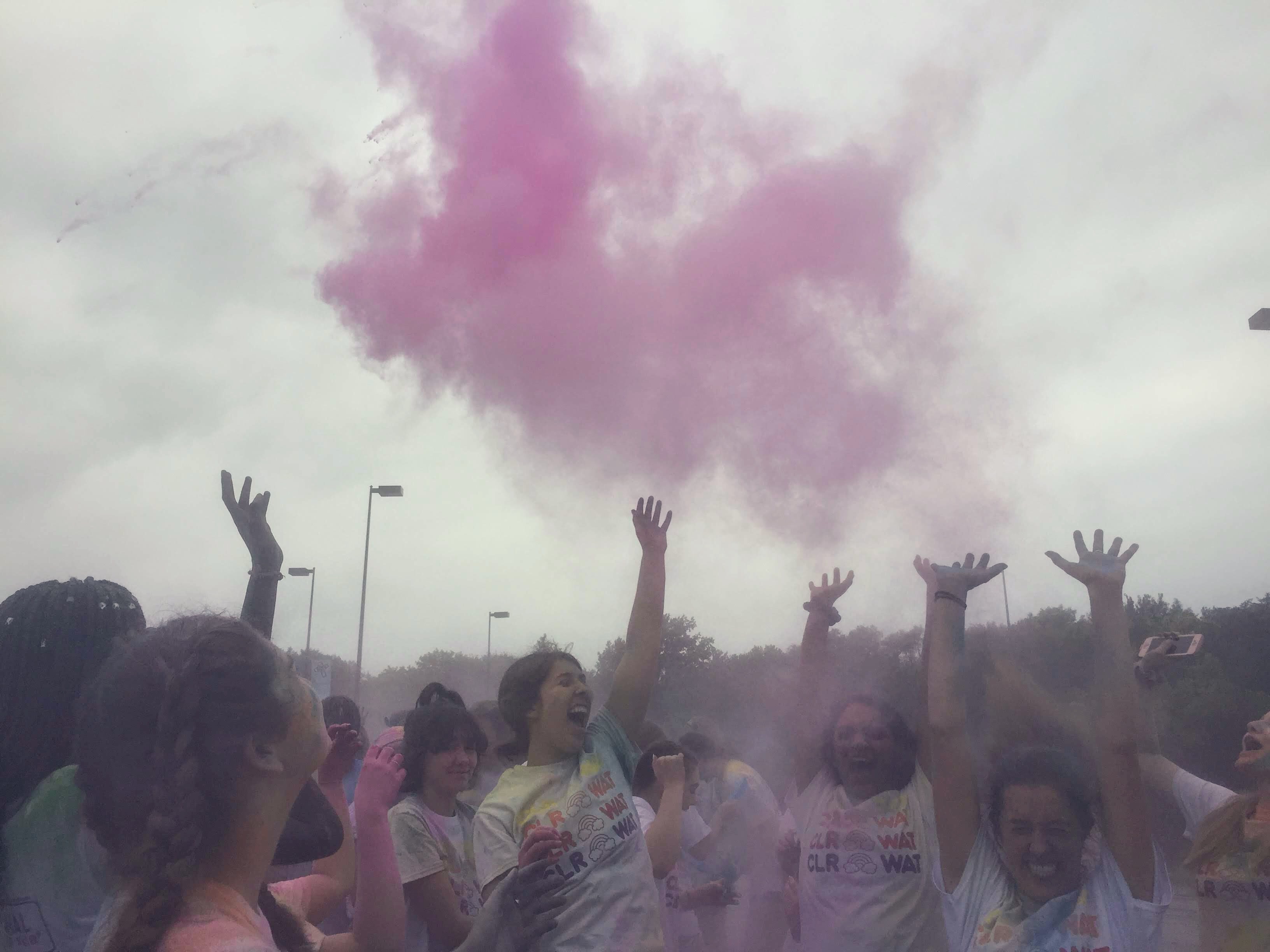 Student donors dance through Walk-A-Thon