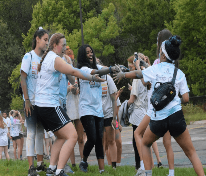 Private versus public school fundraising disparities