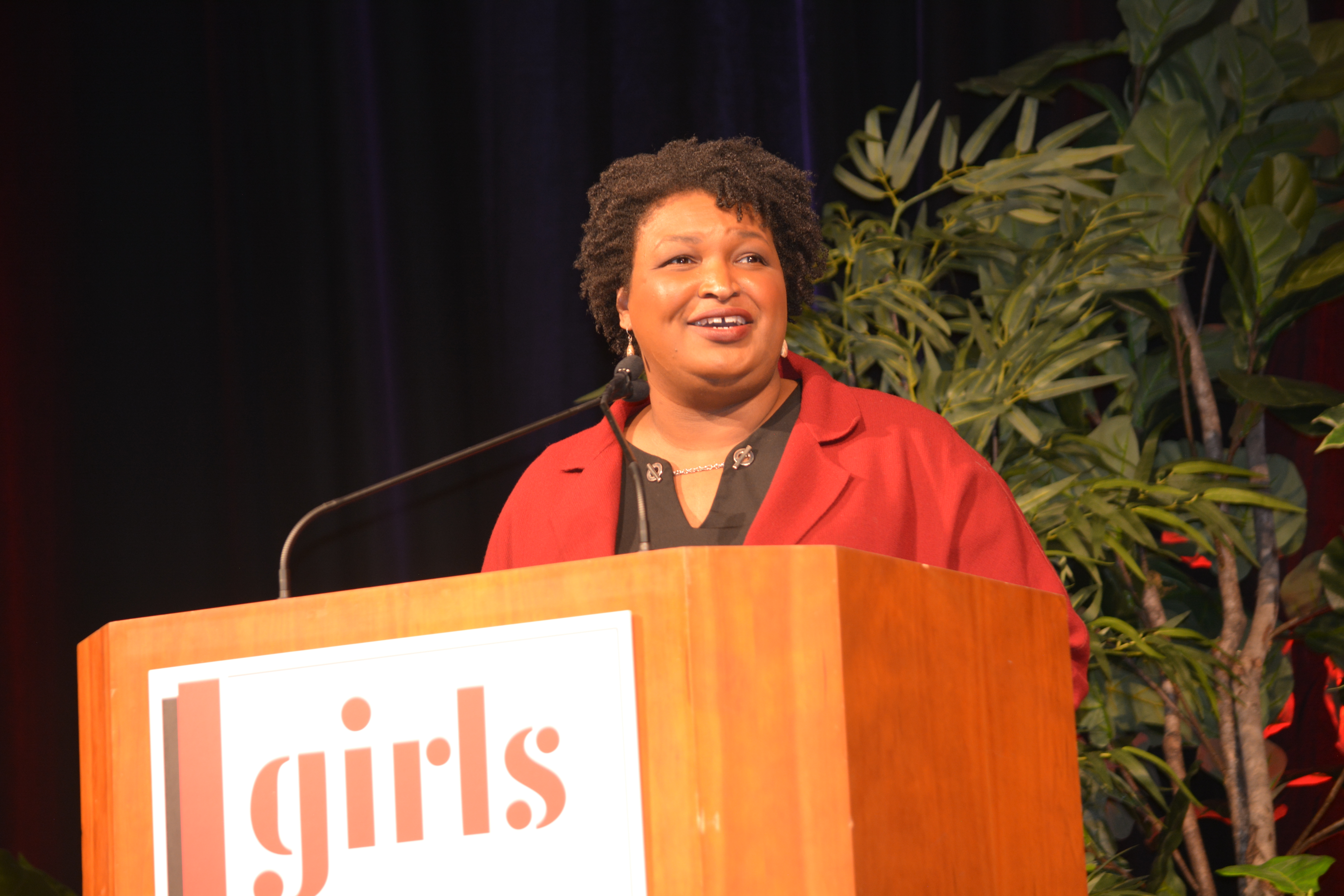 Stacey Abrams, female politicians encourage girls to run for office