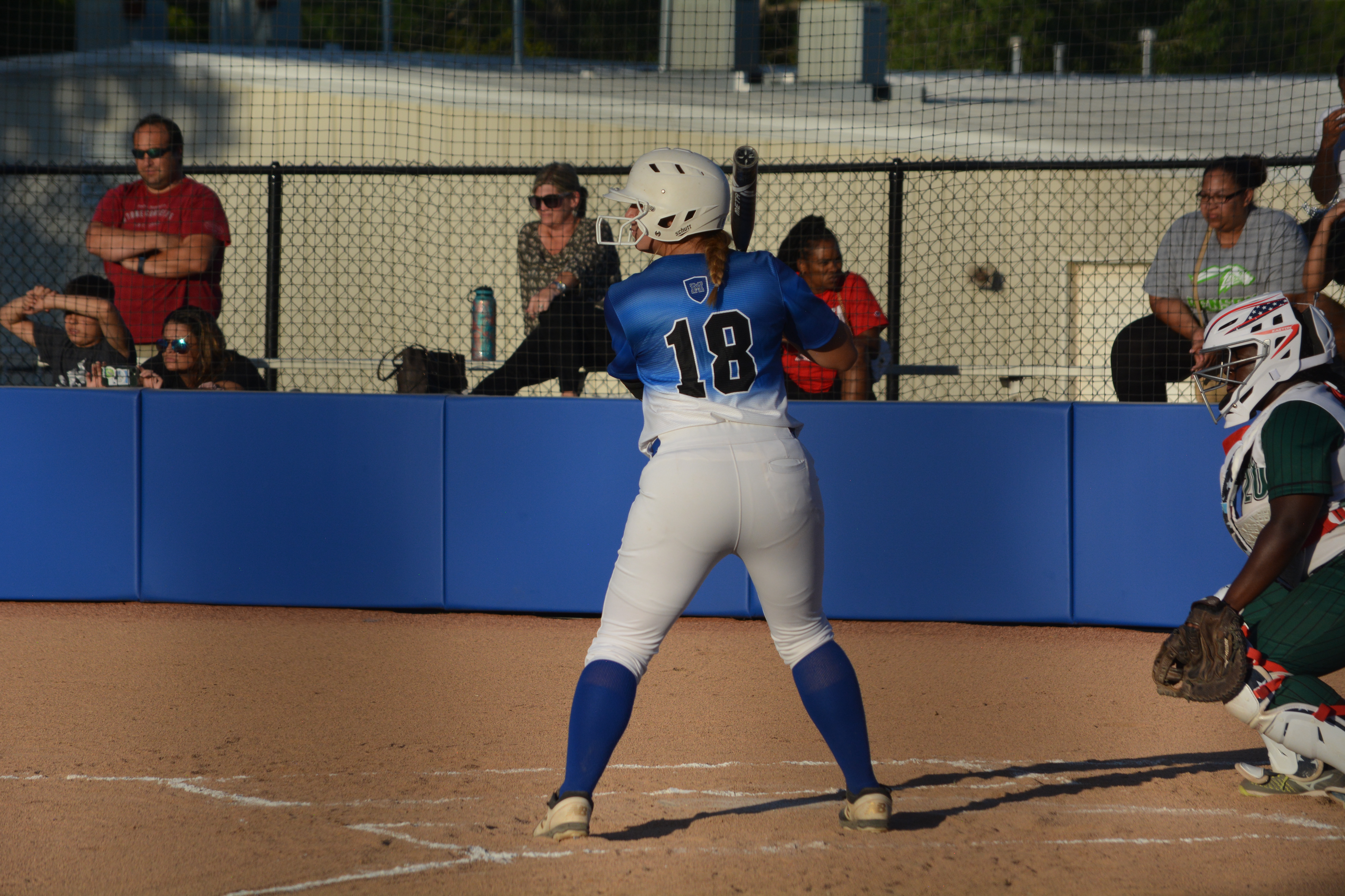 Softball starts season on winning streak with junior Reagan Dreibelbis