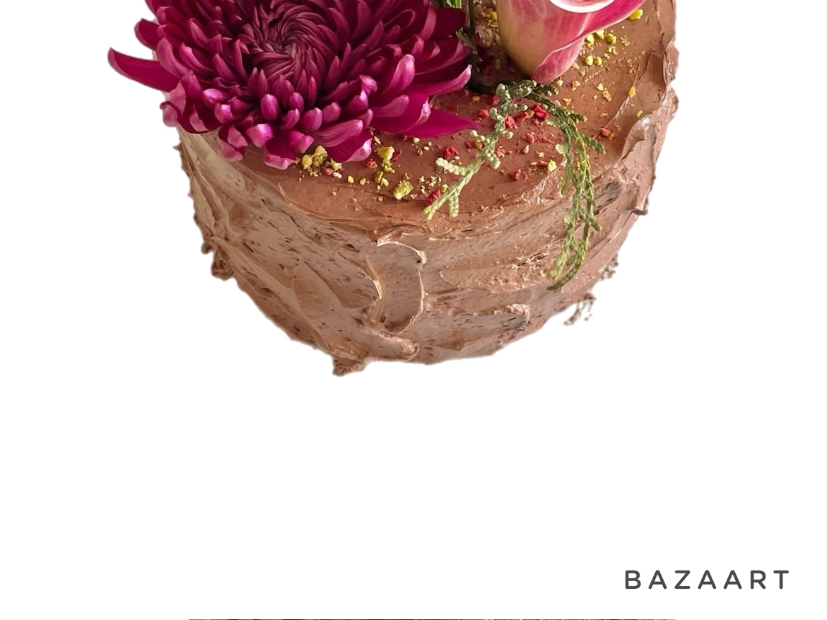 Eden Smith takes, bakes the cake