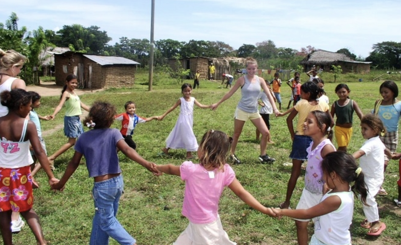 Volunteer opportunities abroad encourage connectedness around the world